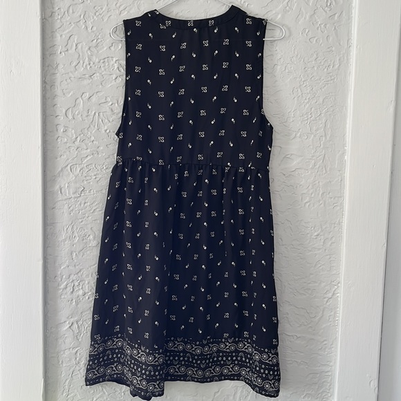 Old Navy Dress - Picture 4 of 4